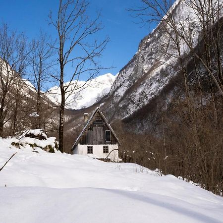 Bezgova Hisica Villa Bovec Exteriör bild