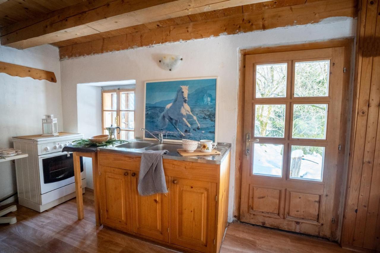 Bezgova Hisica Villa Bovec Exteriör bild