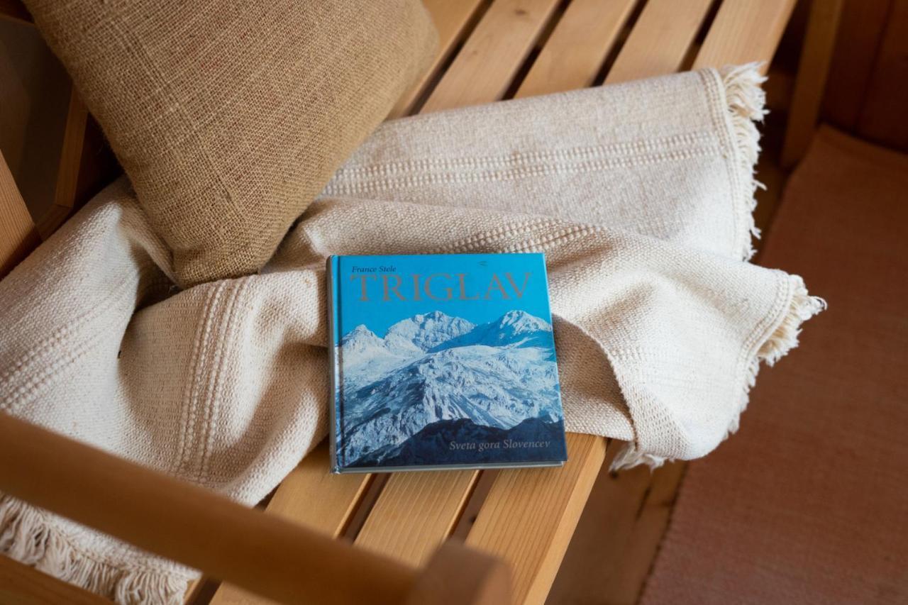 Bezgova Hisica Villa Bovec Exteriör bild