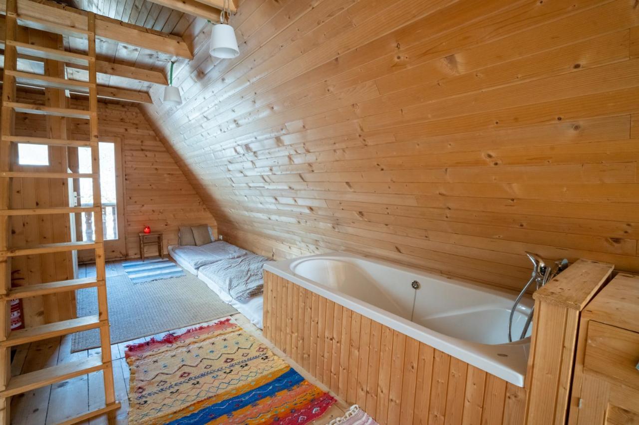 Bezgova Hisica Villa Bovec Exteriör bild